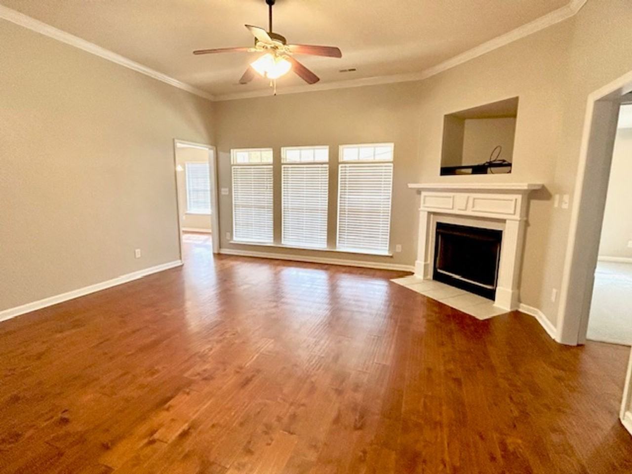 4702 Carrington Boulevard - Photo 3 of 27