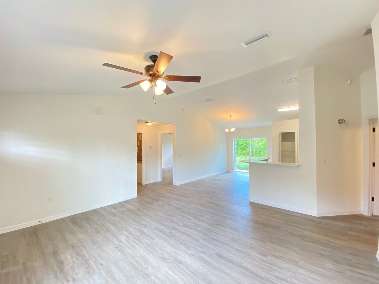 2841 Sw 161st Loop - Photo 6 of 31