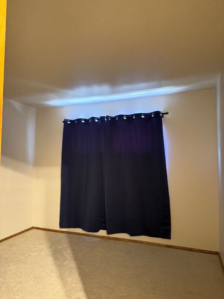 9900 W Fond Du Lac Ave - Photo 4 of 9