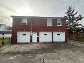 8100 - 547/549 COURT AVE. (WESTON) - Photo 1 of 1