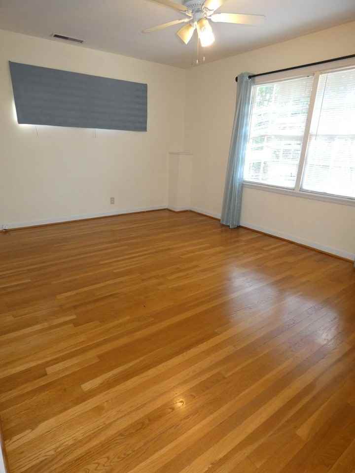 1457 Shades Crest Rd - Photo 7 of 12