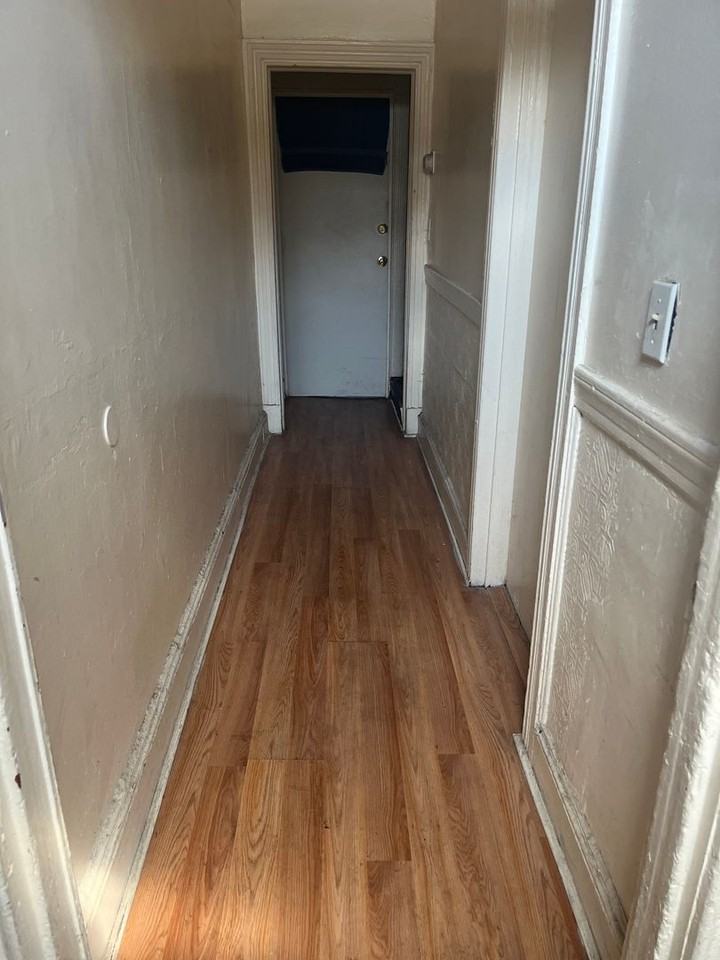 2030 Wilkens Ave - Photo 2 of 12