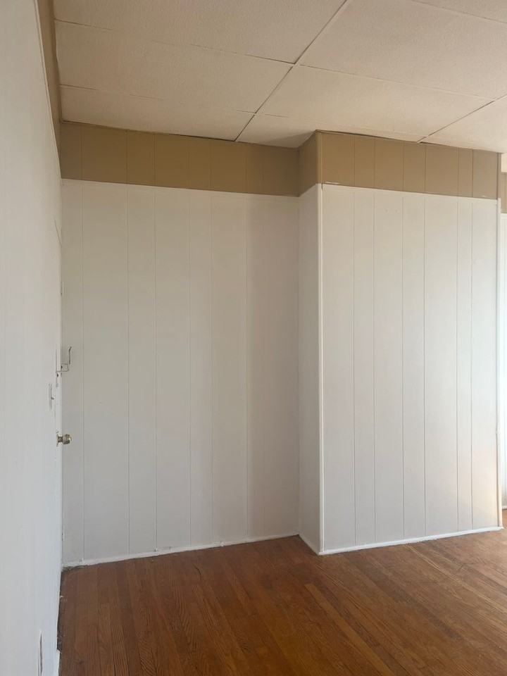 2030 Wilkens Ave - Photo 6 of 12