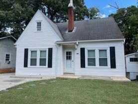 225 Uwharrie St - Photo 1 of 1