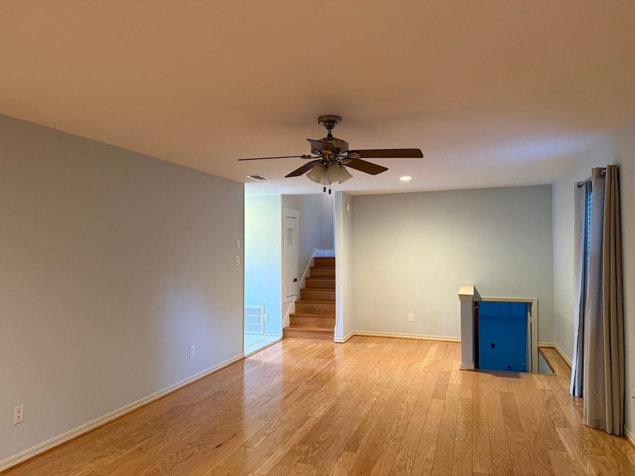 8 Shadywood Ct - Photo 5 of 26