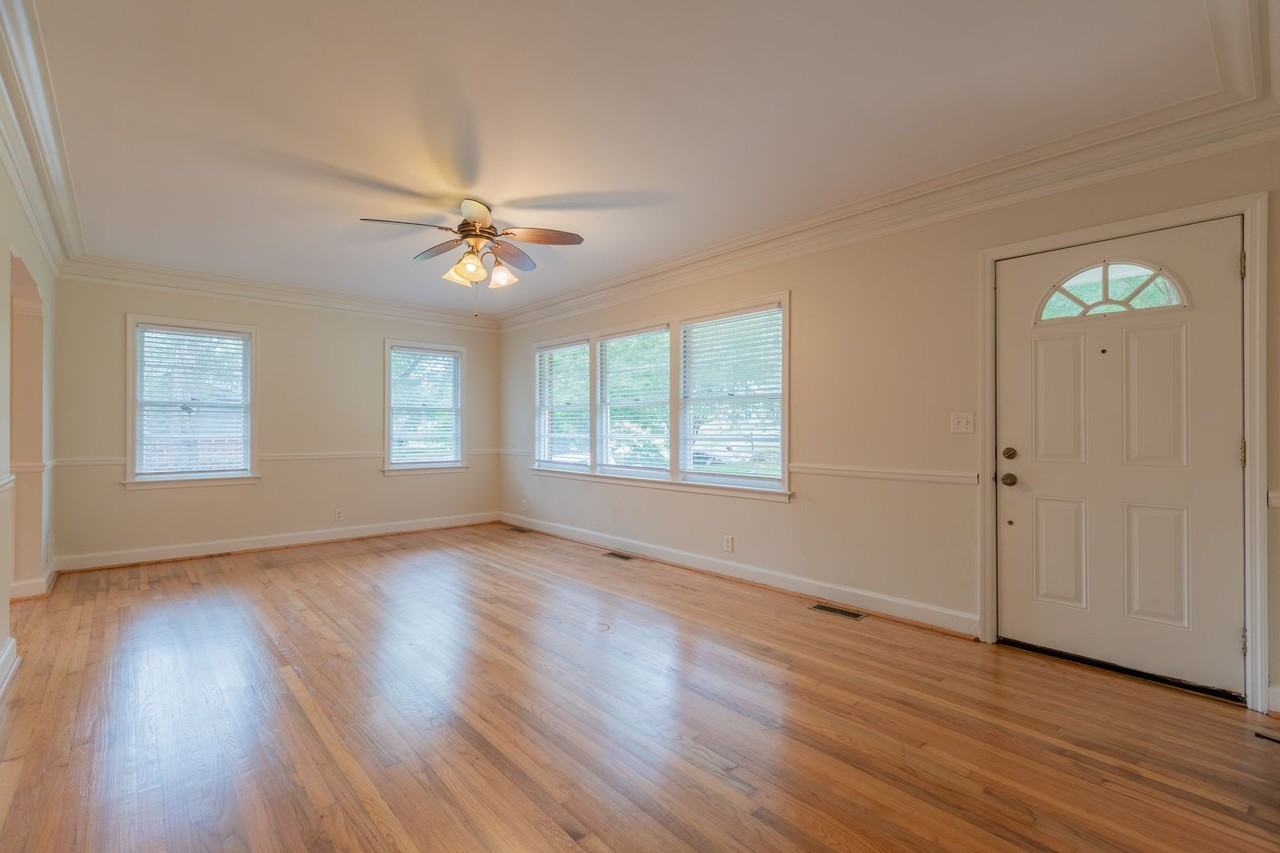 3131 College Avenue - Photo 3 of 21