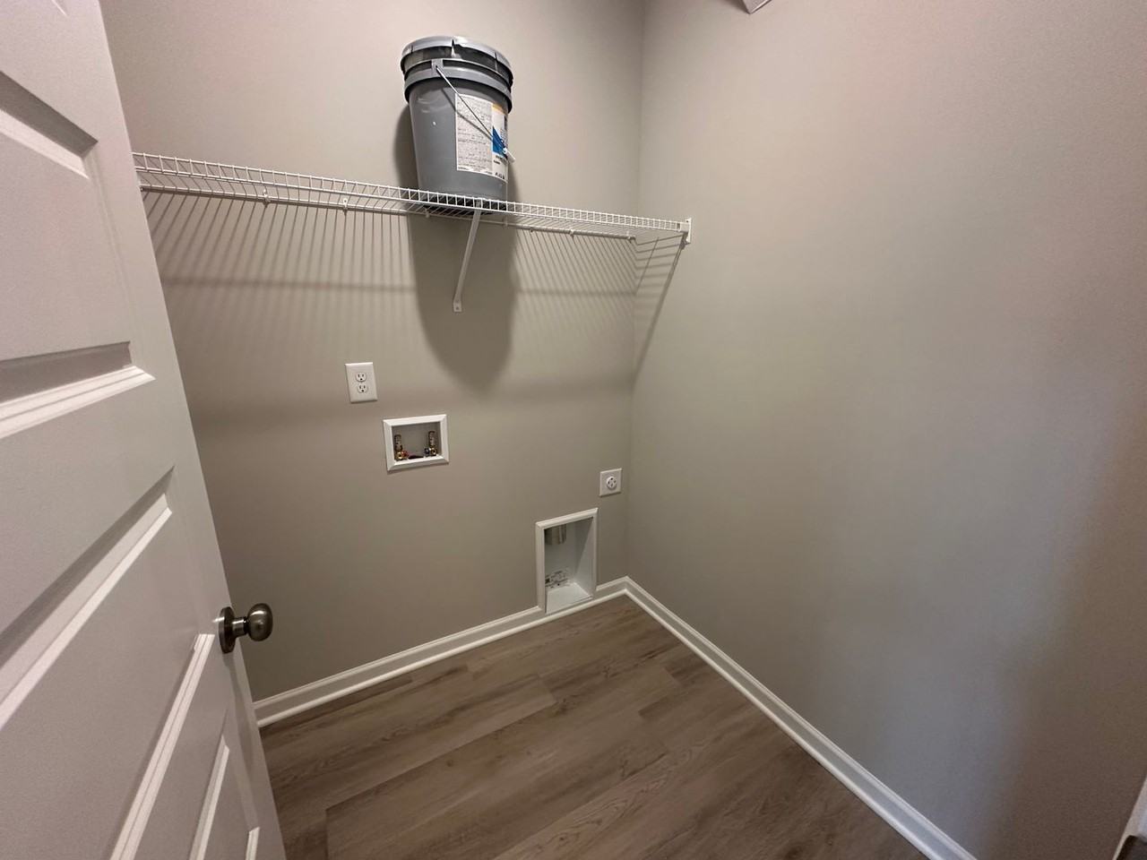 1850 Madison Street #103 - Photo 5 of 18