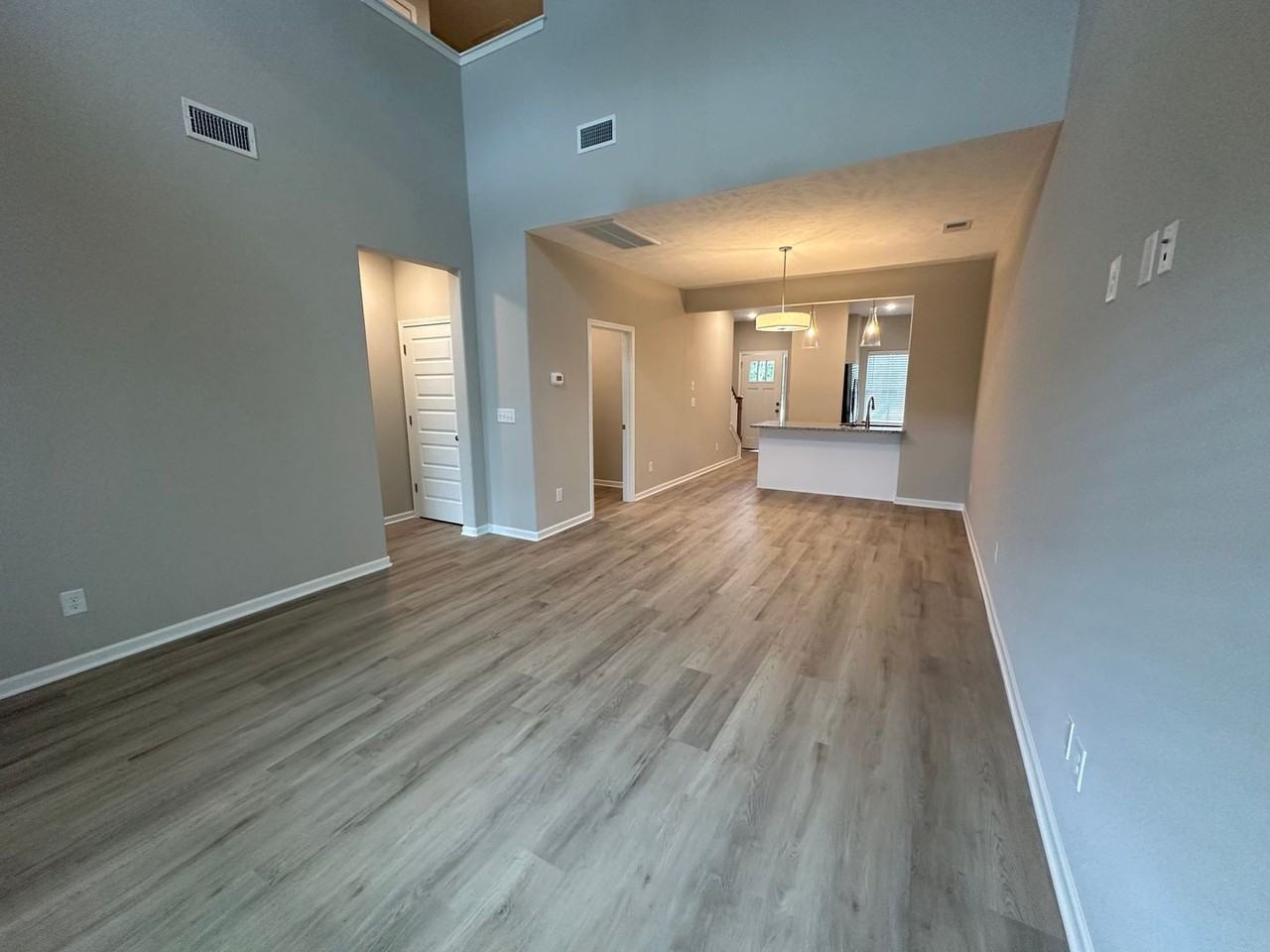 1850 Madison Street #103 - Photo 7 of 18