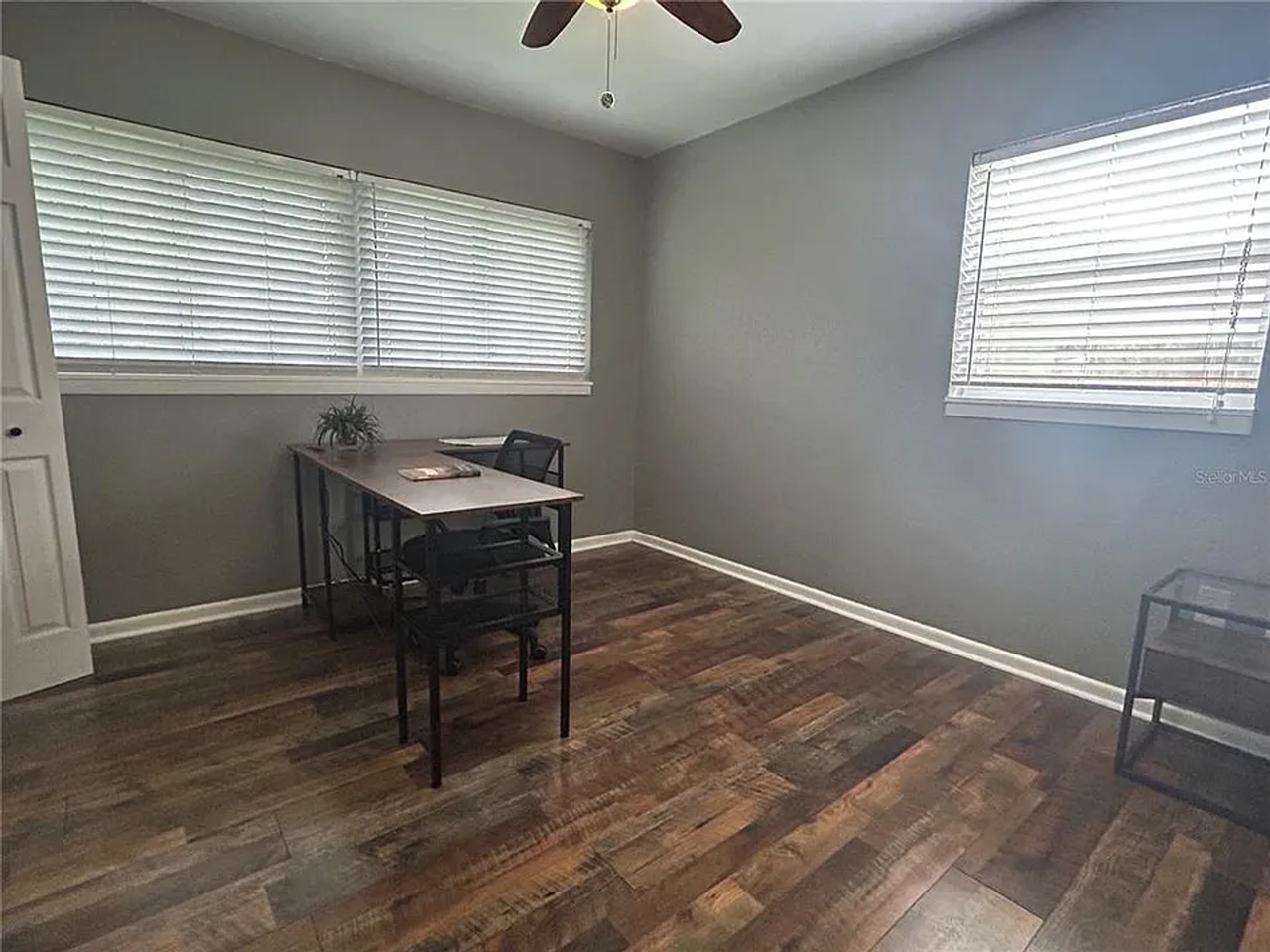 960 Lila St - Photo 7 of 11