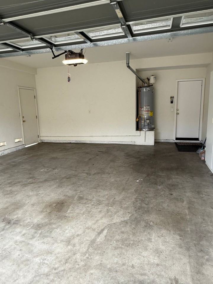505 Flora Springs Ct - Photo 2 of 37