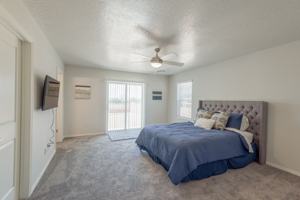 featured image of 8801 Horizon Way Ne