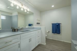 featured image of 8801 Horizon Way Ne