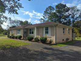 featured image of 7266 Valley Ln