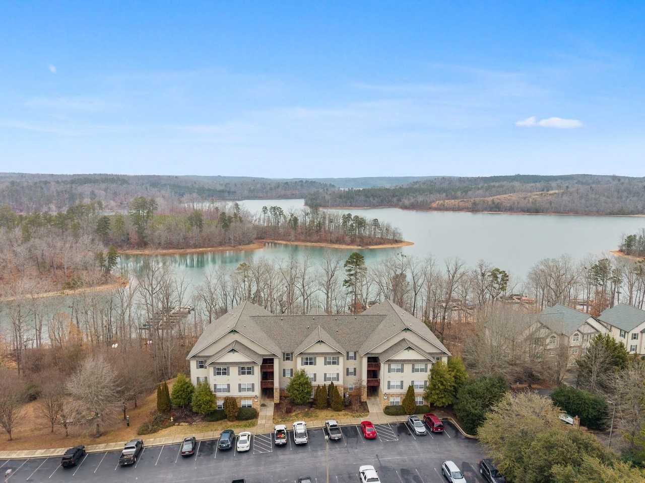 1131 Harts Ridge Dr - Photo 3 of 13