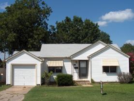 2211 Nw Crosby Ave - Photo 1 of 1