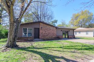 1913 Kenwood St - Photo 1 of 1