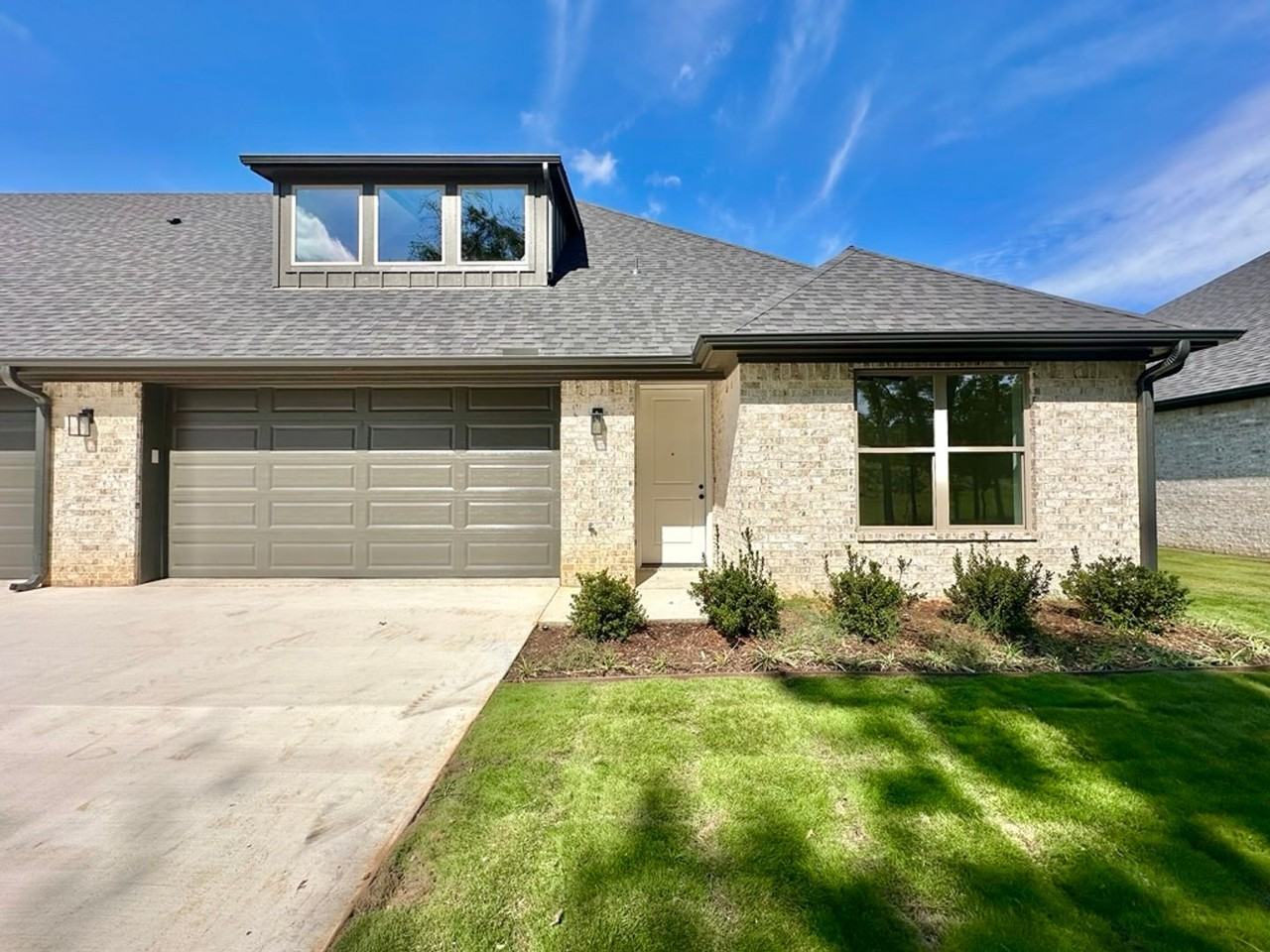 2404 2404 Henshaw Creek Dr Tyler 75703- #101 - Photo 4 of 32