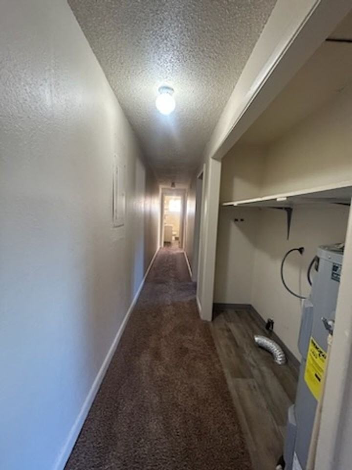 228 Border St - Photo 3 of 6