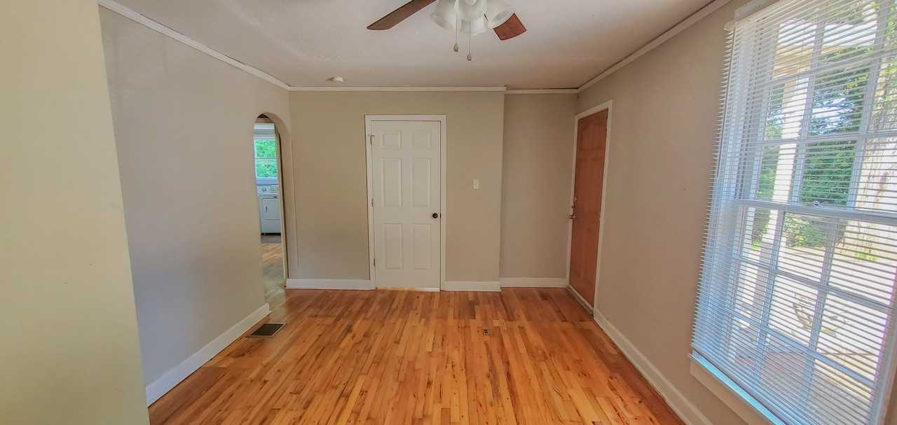 Hall St - Photo 5 of 20