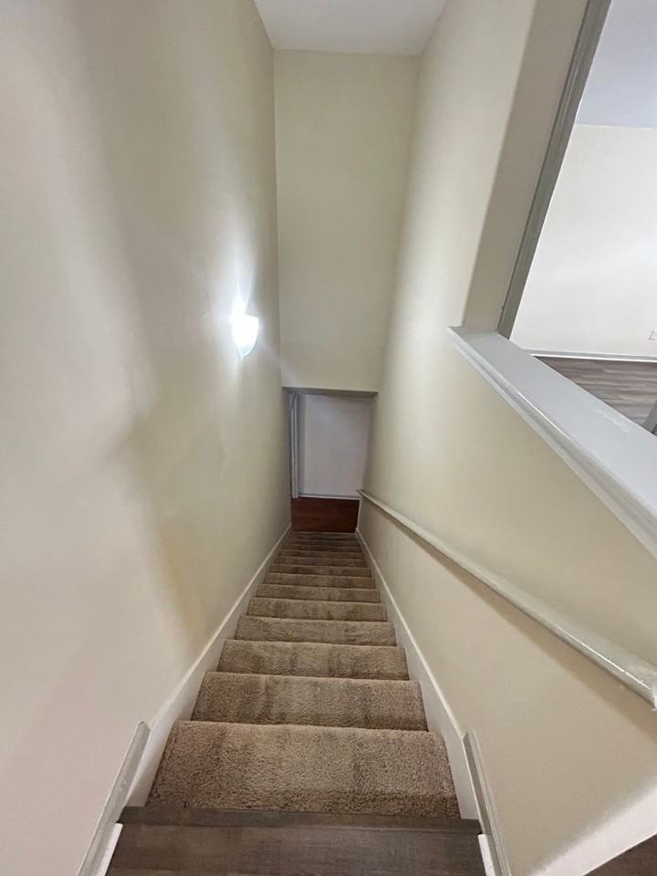 52 Ristona Dr - Photo 4 of 16