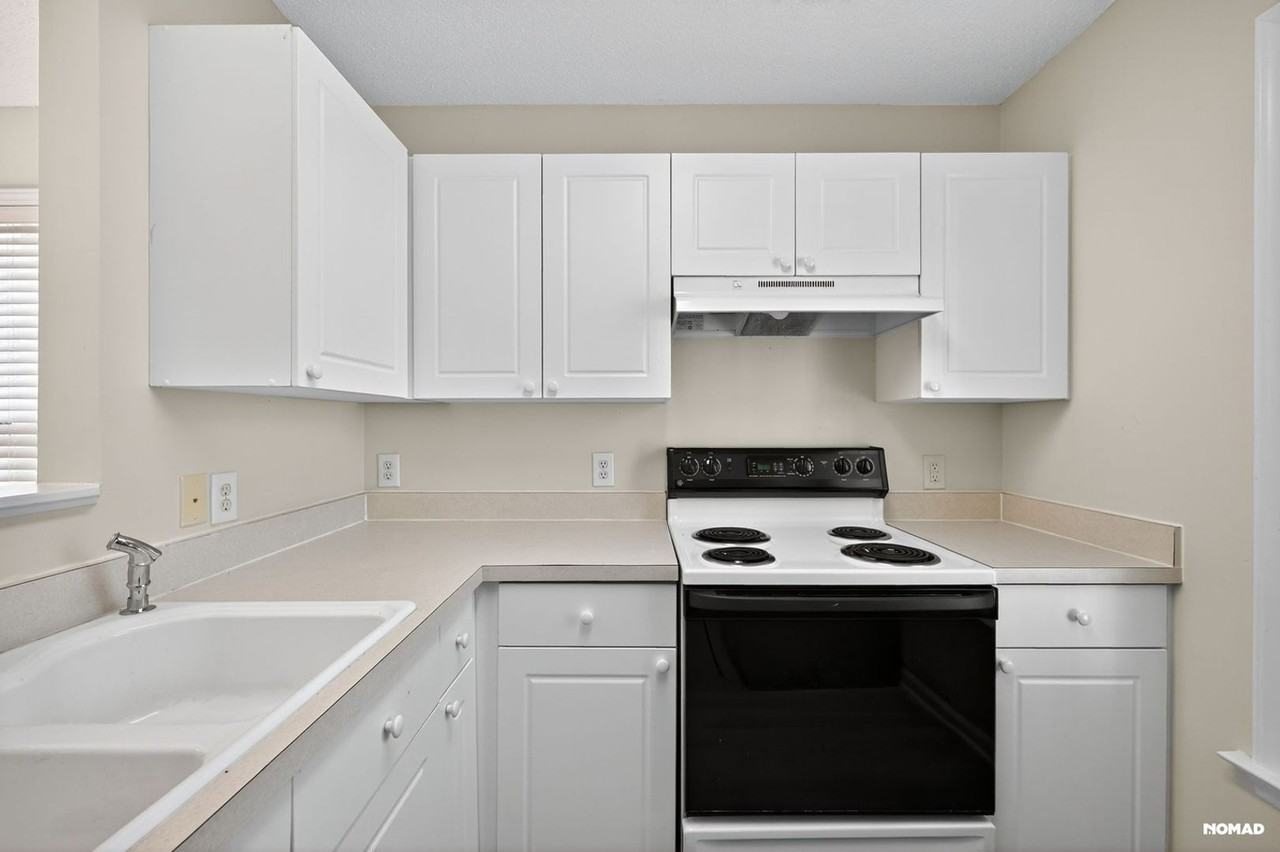 2505 Bay Harbor Dr - Photo 4 of 27