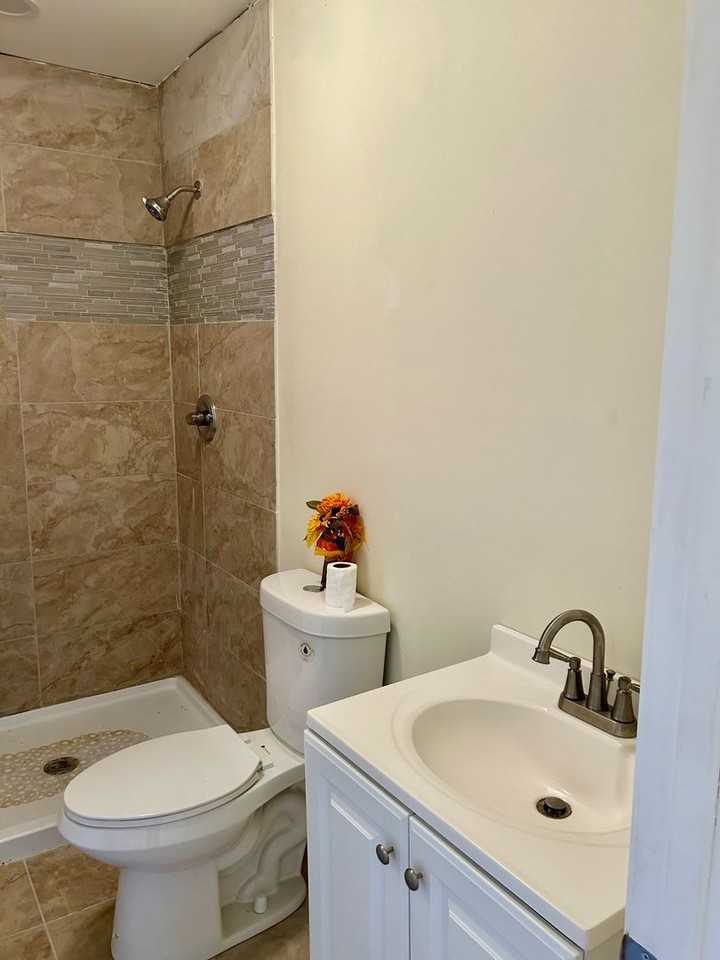 647 Cotton Street - Photo 5 of 7