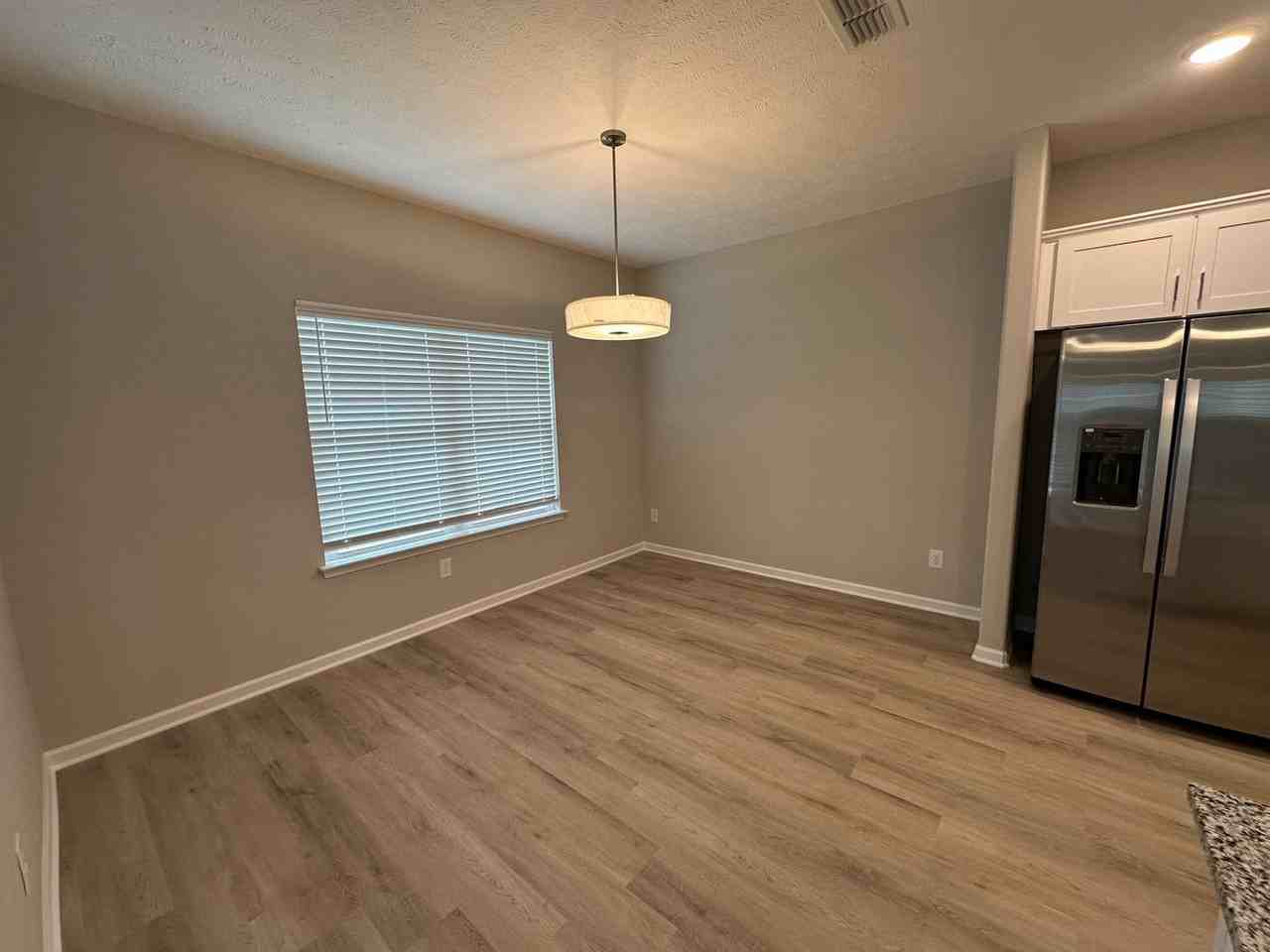 1850 Madison St #101 - Photo 6 of 17