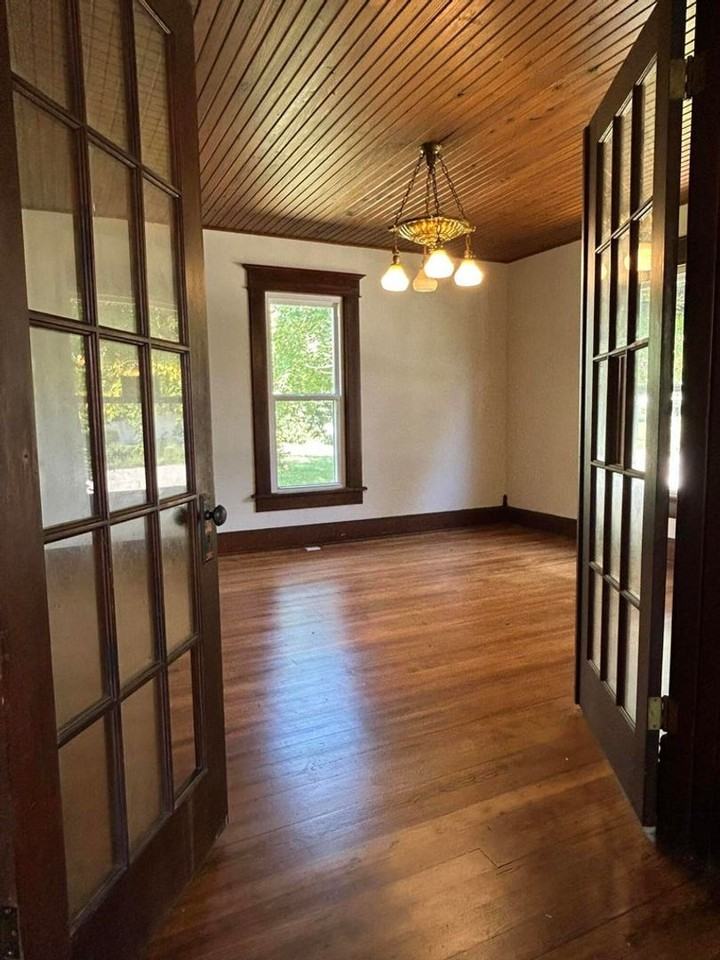 503 Mcnatt Ave - Photo 3 of 9