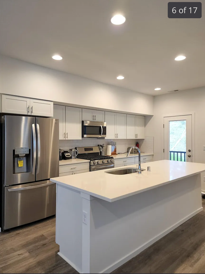 10109 Kings Landing Ave Nw - Photo 4 of 20