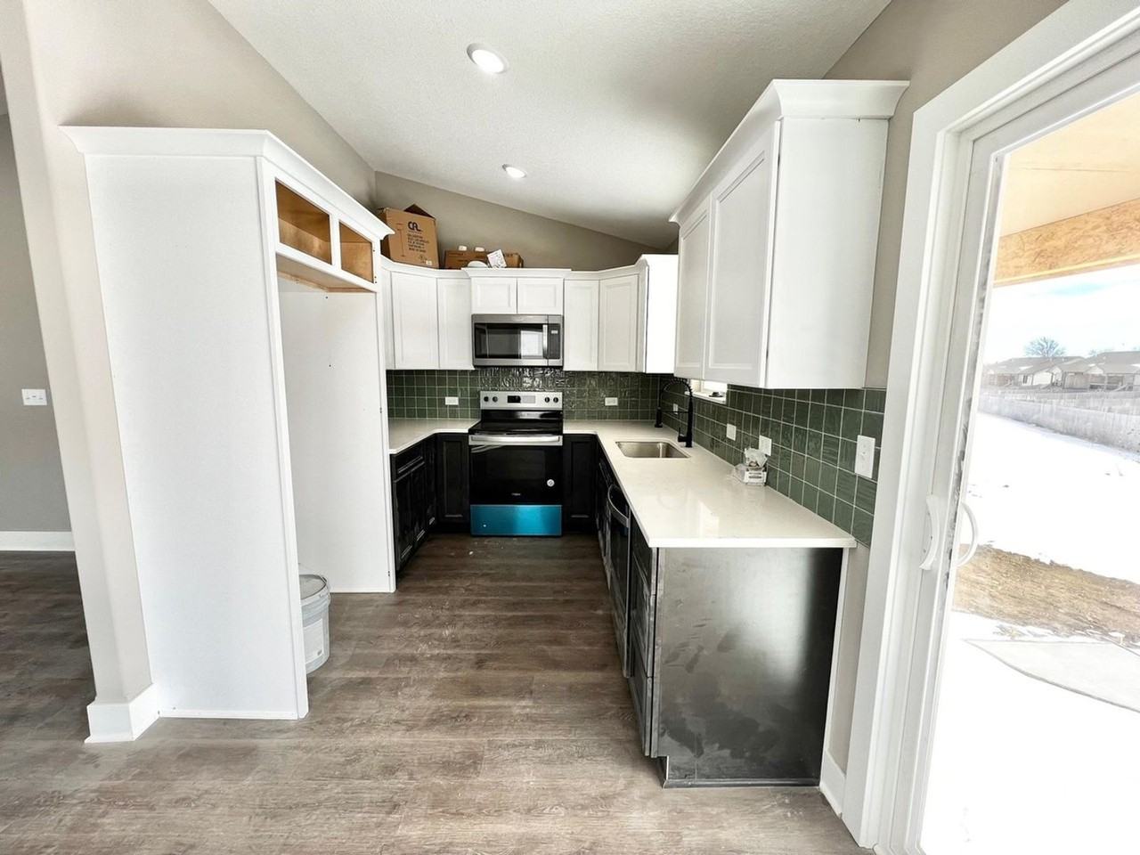 10611 E Bonita St - Photo 5 of 12