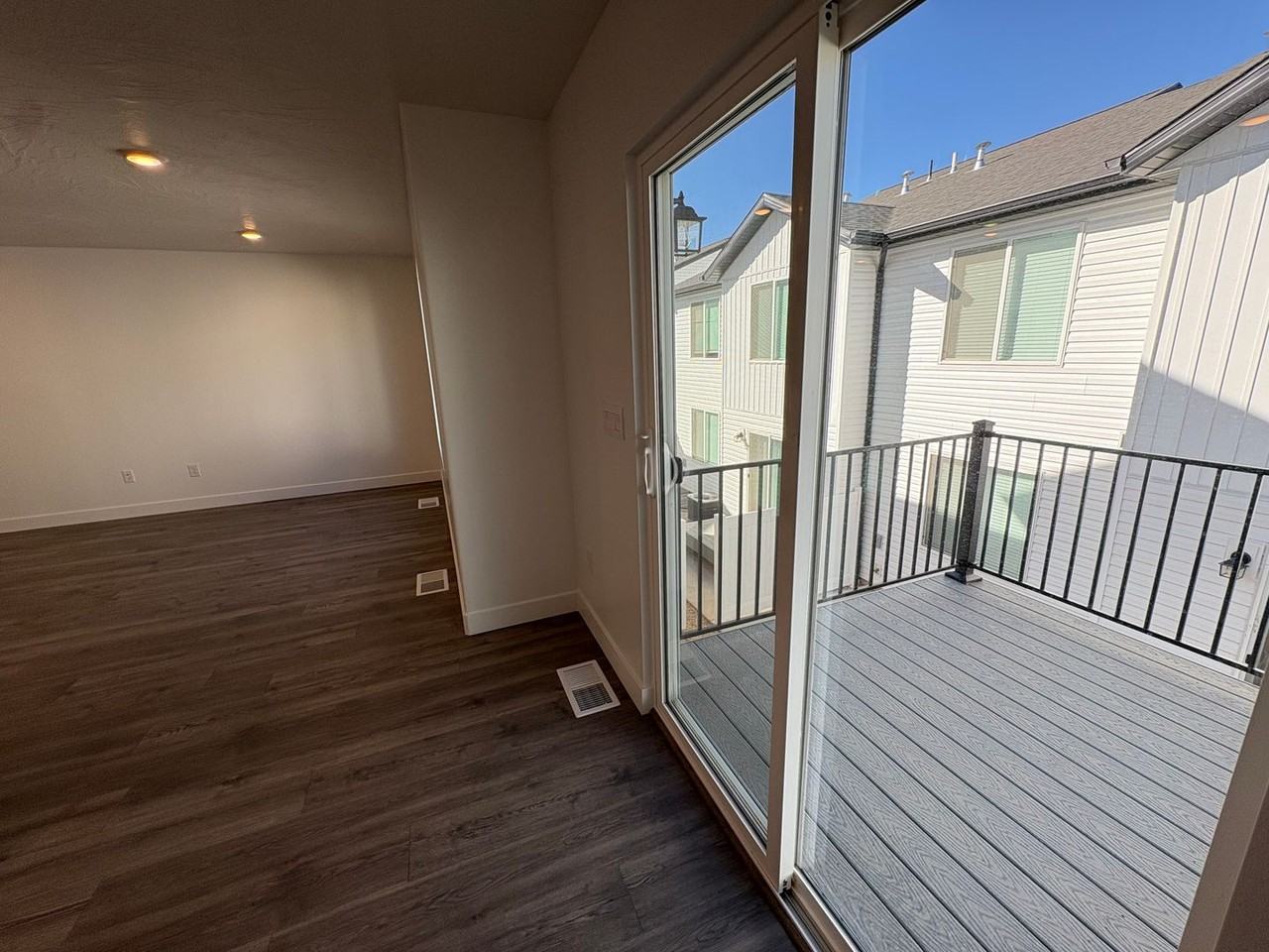 2968 W Lagrand St - Photo 5 of 20