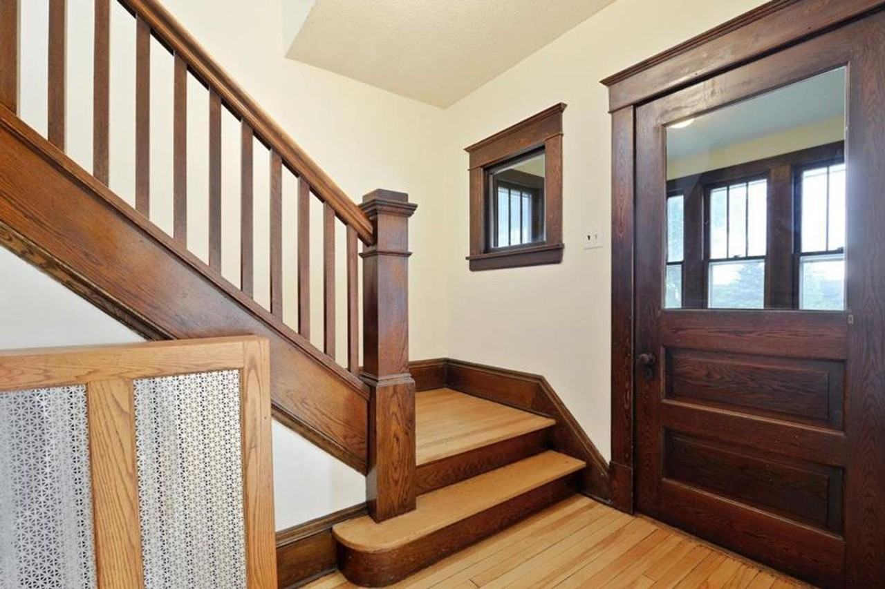 1284 Taylor Ave W - Photo 4 of 18