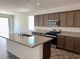 featured image of Hudson Ln & Larchwood Ln