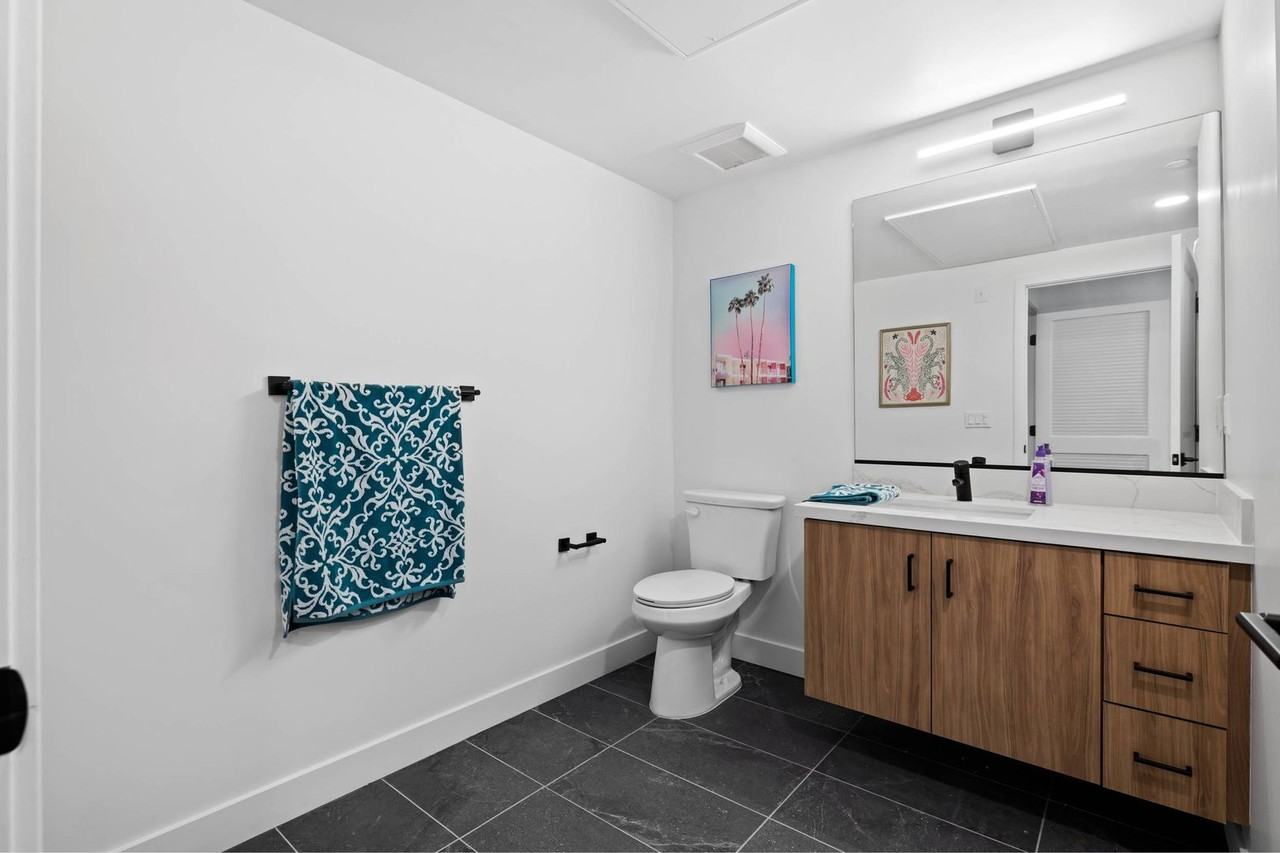 MODERNO Axis Luxury Living - Photo 5 of 50