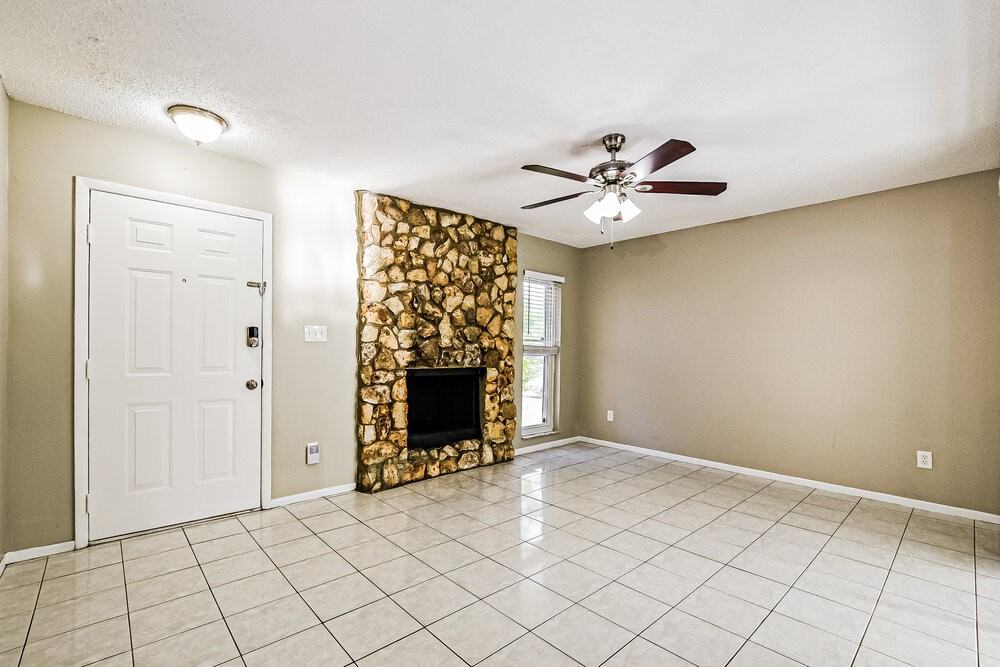 1348 Andes Dr - Photo 3 of 16