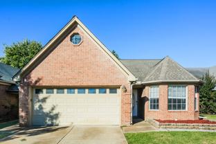 7653 Fox Hunt Dr E - Photo 1 of 1