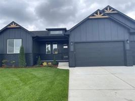 featured image of 1260 N Main St