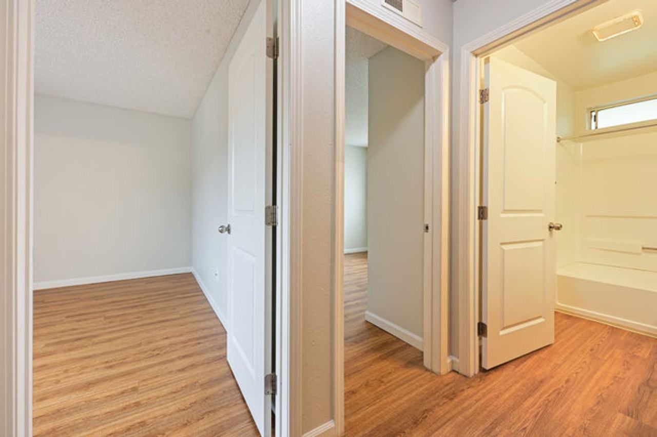 9059 Harness Street - Photo 6 of 20