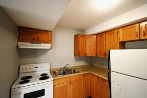 featured image of 2142 Upland St #B