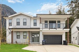 featured image of 63886 Beech Ave #A