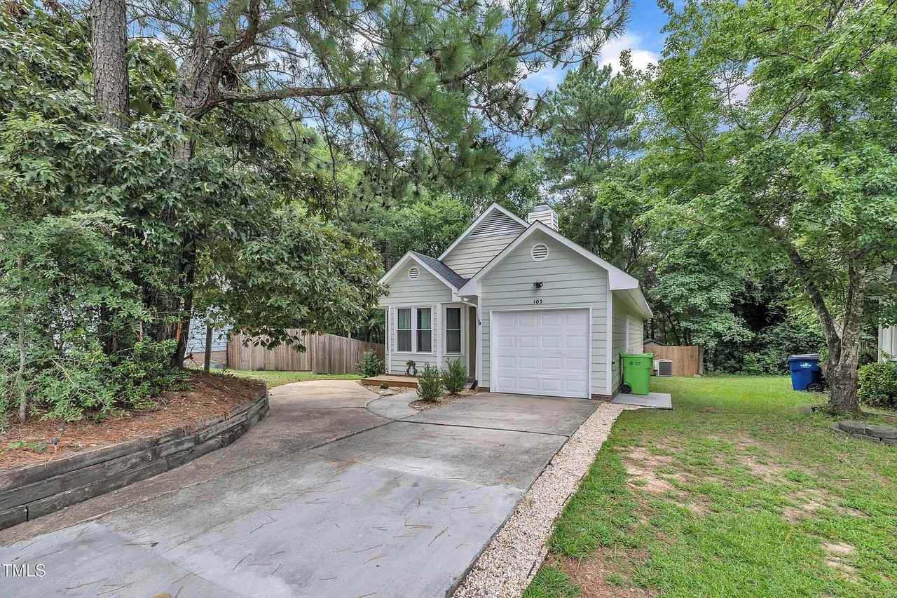 105 Tall Rock Court - Photo 3 of 21