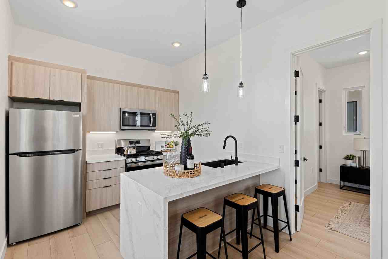 4580 Jicarillo Ave - Photo 2 of 11