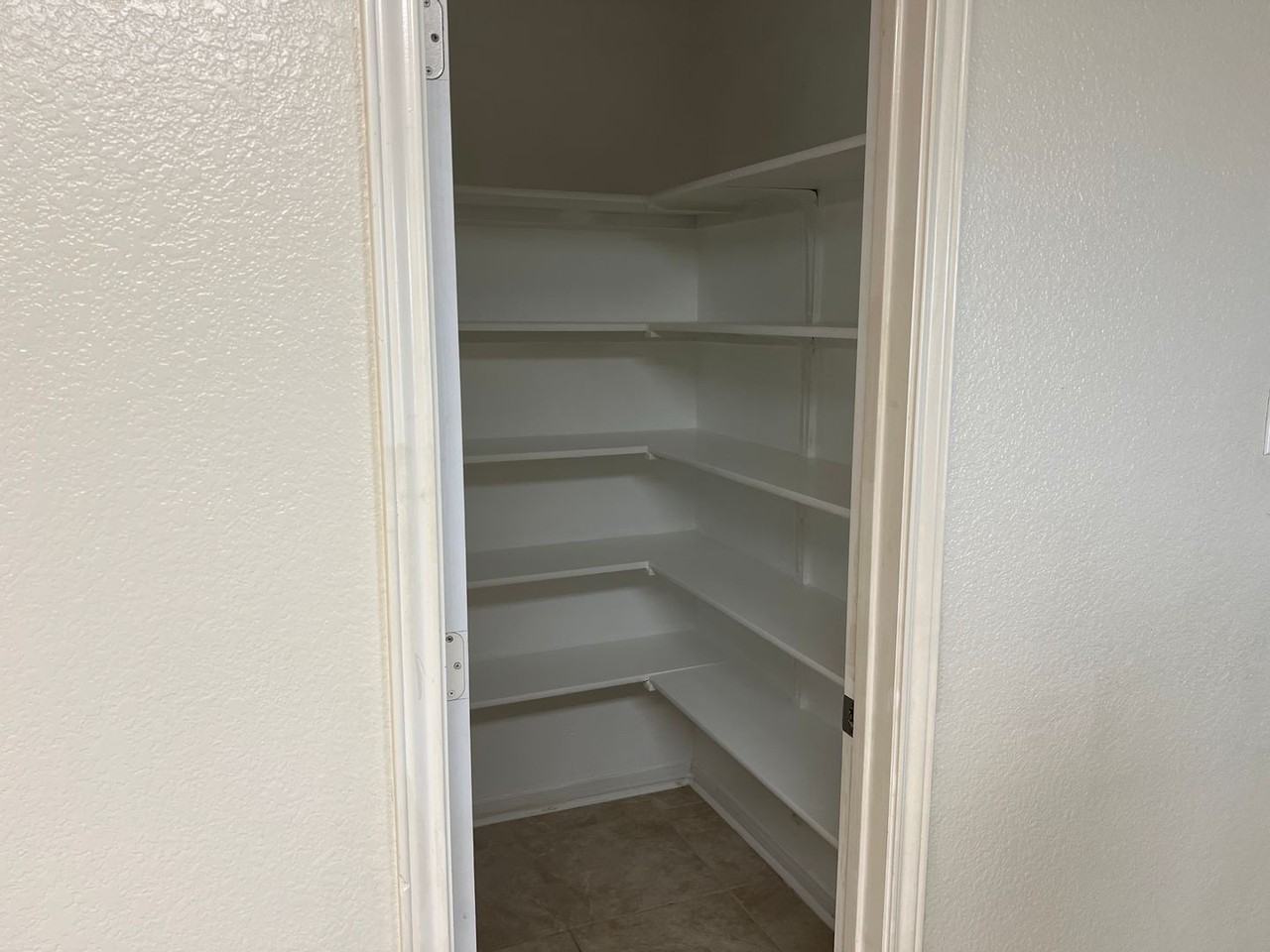 5701 Capricorn Loop - Photo 5 of 17