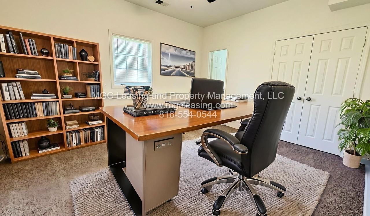 5808-5810 NE 42nd St - Photo 7 of 29