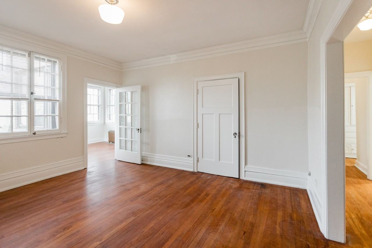 Seward Plaza - Photo 2 of 48