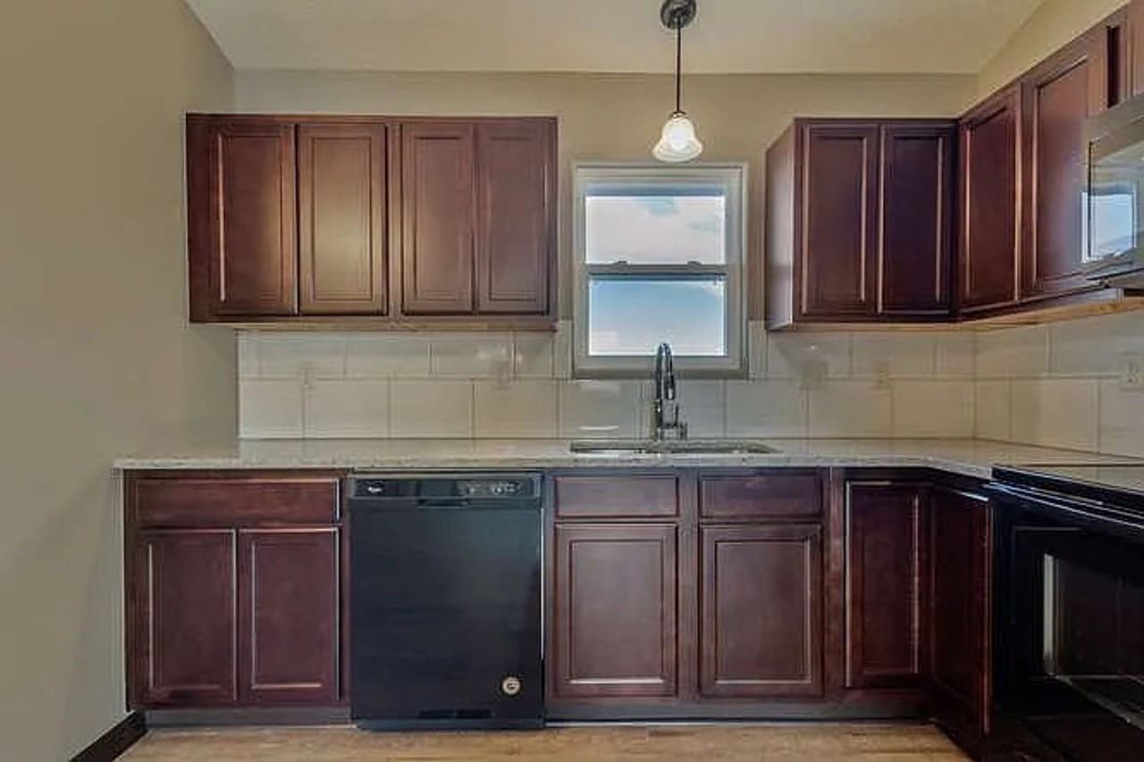 2230 E Quivira Cir - Photo 3 of 24