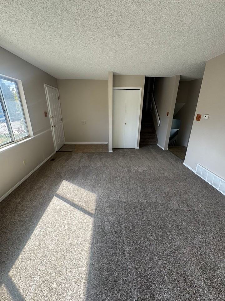 4430 Hopeful Way - Photo 3 of 19