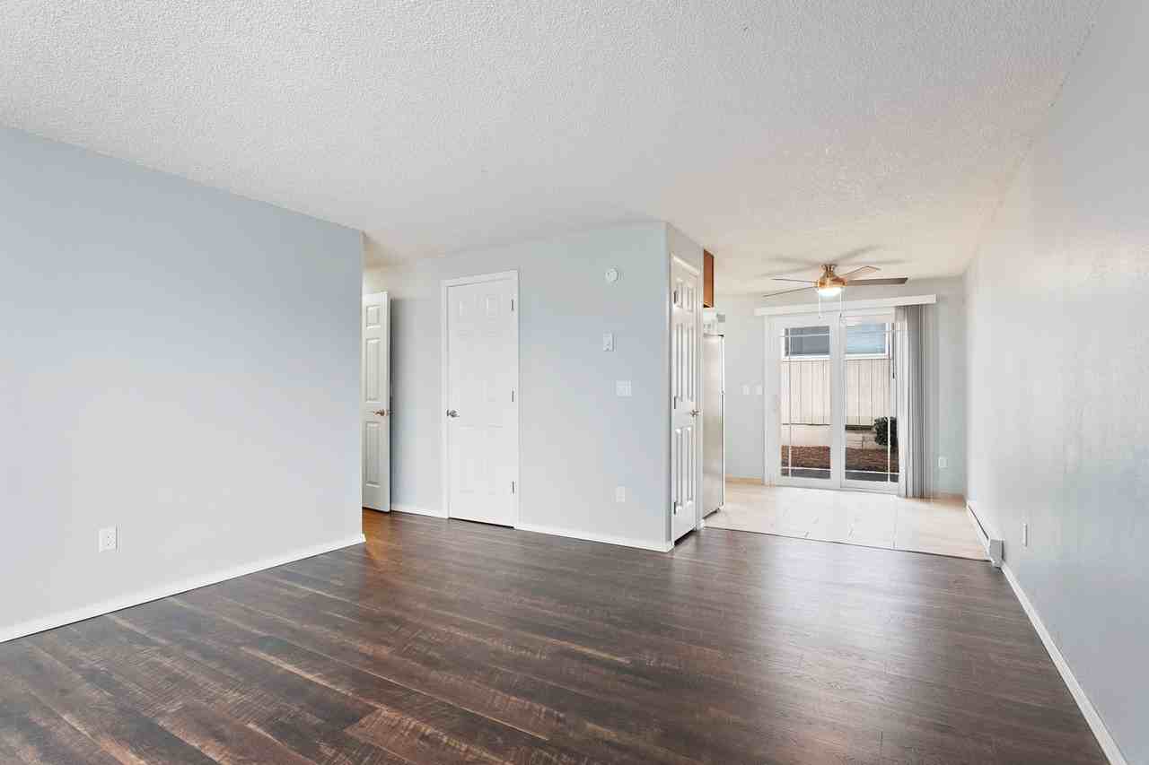 Jennings Lodge Apartments - Photo 7 of 33