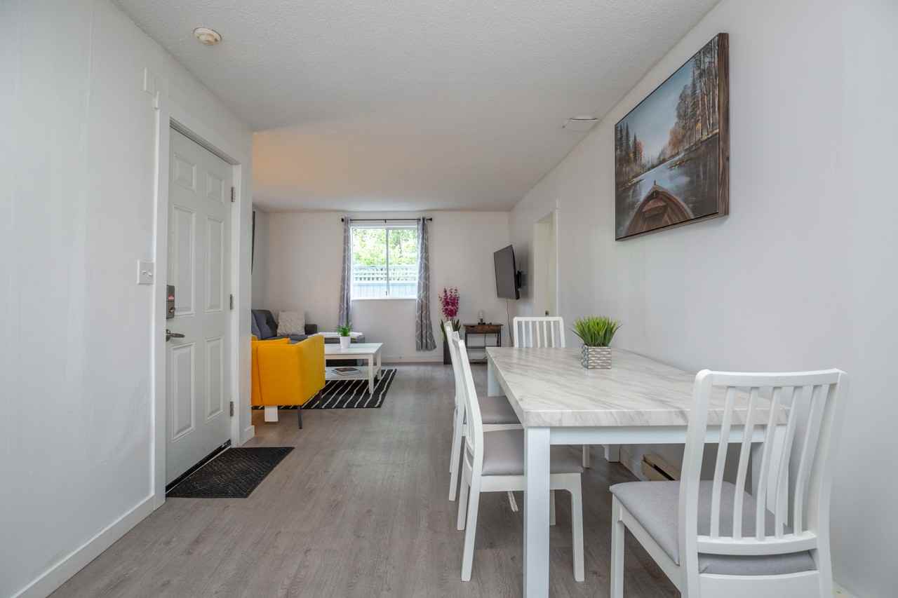 11682 224 St #2 - Photo 4 of 12