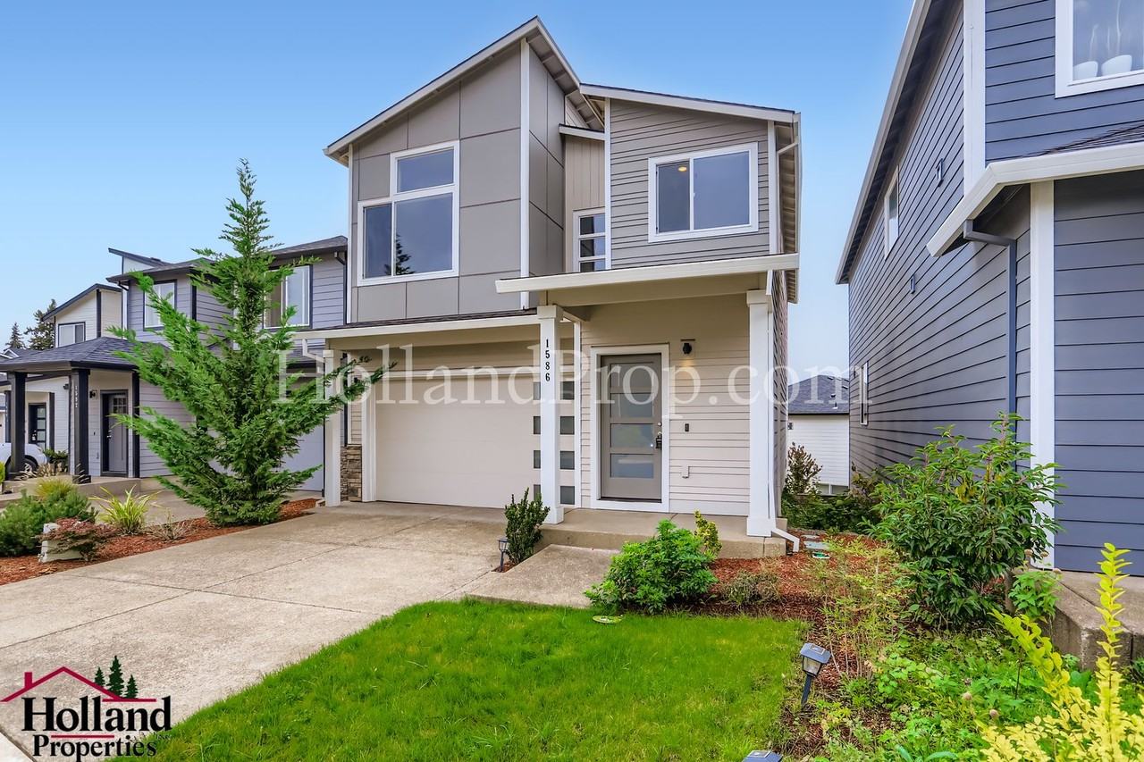 1586 19th Ave - Photo 2 of 30